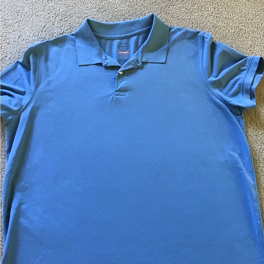 St. John’s Bay men’s polo shirt. Size L